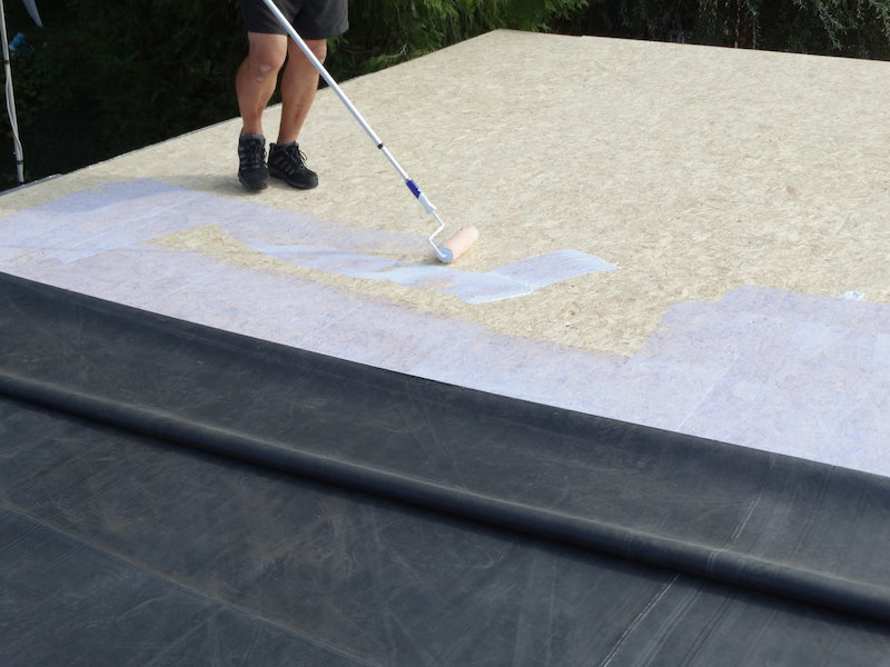 Laying The Membrane and Creating a Seam Join